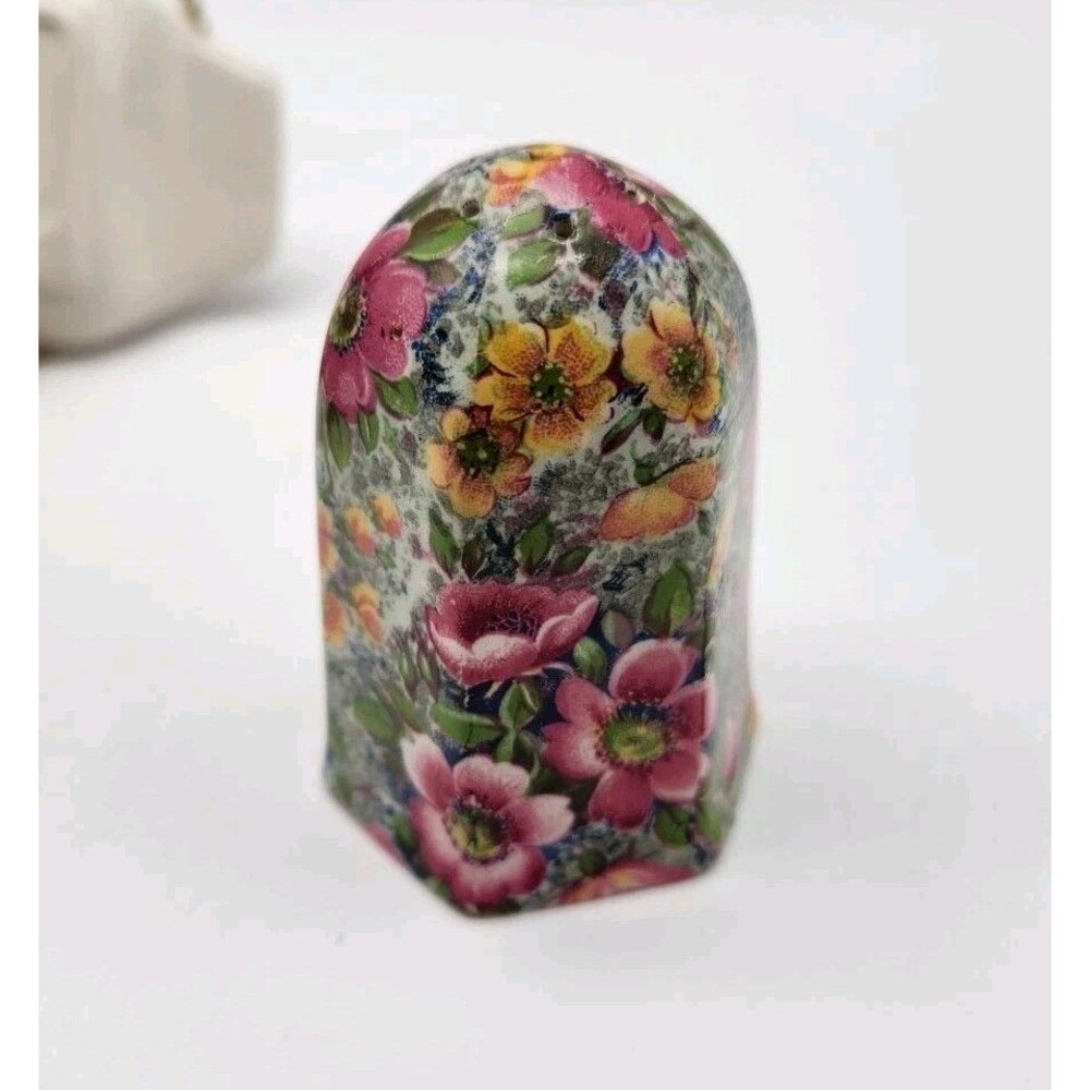 LORD NELSON ENGLISH FLORAL CHINTZ "BRIAR ROSE" BONE CHINA SALT & PEPPER SHAKERS - Picture 3 of 10
